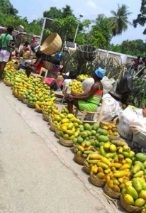 Market mangos